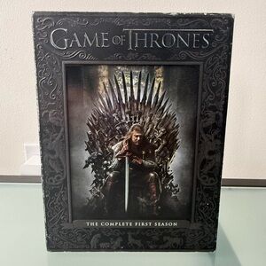 Game of Thrones Complete First Season DVD
